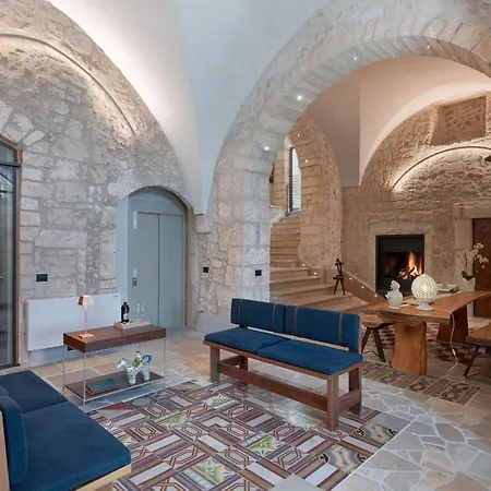 Apartment Il Quinto Elemento - Of Charme *